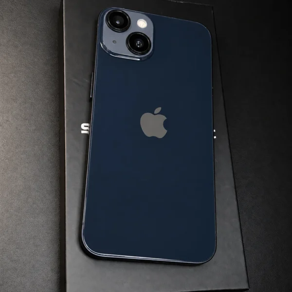 iPhone 14 Black (czarny) w Premium Box Smartfony.net - zdjęcie 3