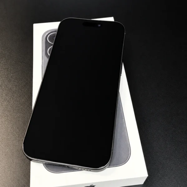 iPhone 17 Black (czarny) w oryginalnym pudełku Apple, wersja z gniazdem karty SIM i eSIM - zdjęcie 8