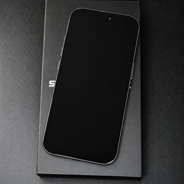 iPhone 17 Black (czarny) w Premium Box Smartfony.net, wersja z gniazdem karty SIM i eSIM - zdjęcie 2