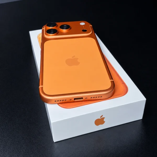 iPhone 17 Pro Cosmic Orange (kosmiczny pomarańcz) w oryginalnym pudełku Apple, wersja eSIM (bez gniazda karty SIM) - zdjęcie 6