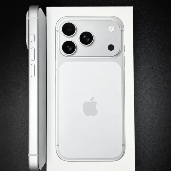 iPhone 17 Pro Silver (srebrny) w oryginalnym pudełku Apple, wersja eSIM (bez gniazda karty SIM) - zdjęcie 5