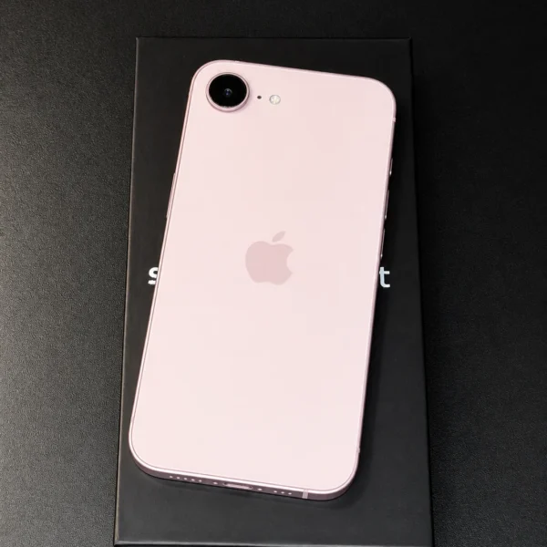 iPhone 17e Soft Pink (jasnoróżowy) w Premium Box Smartfony.net, wersja eSIM (bez gniazda karty SIM) - zdjęcie 5