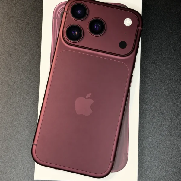 iPhone 18 Pro Burgundy (burgund) w oryginalnym pudełku Apple - zdjęcie 4
