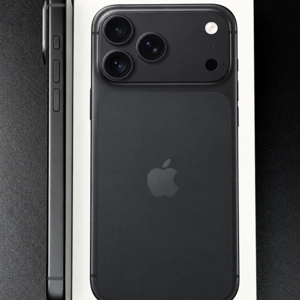 iPhone 18 Pro Max Black (czarny) w oryginalnym pudełku Apple, wersja eSIM (bez gniazda karty SIM) - zdjęcie 2