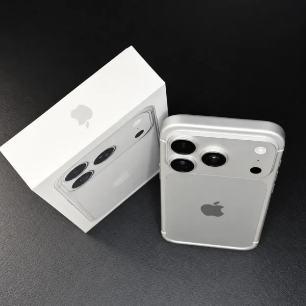 iPhone 18 Pro Silver (srebrny) w oryginalnym pudełku Apple - zdjęcie 2
